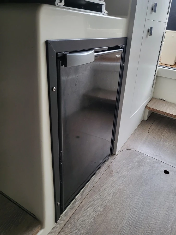 QUICKSILVER ACTIV 675 WEEKEND+ MERCURY F 200 XL — photo 44