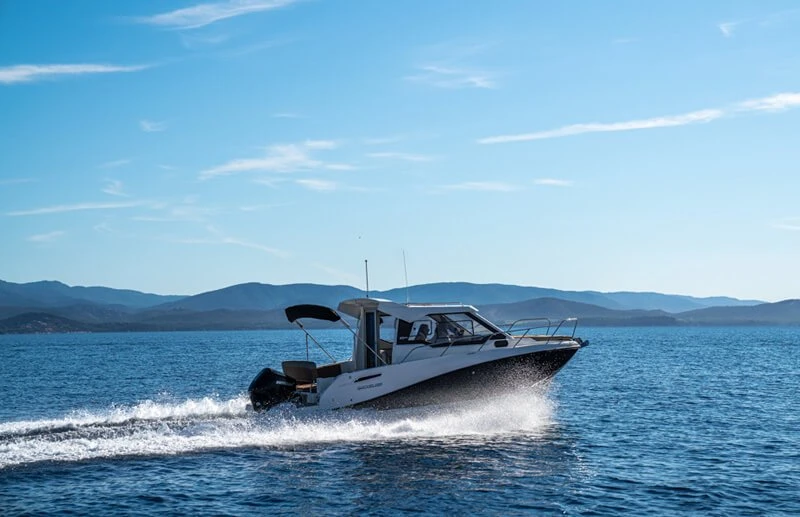 Quicksilver 705 WEEKEND + MERCURY F 225 XL V6 — photo 7
