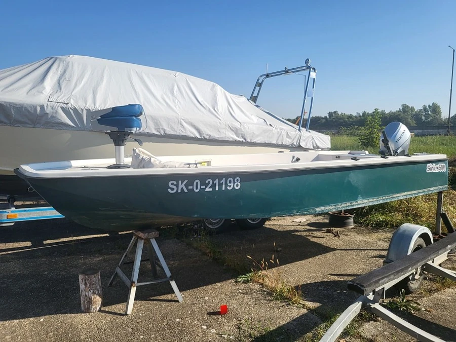 SIRIUS 500 + HONDA BF20 L