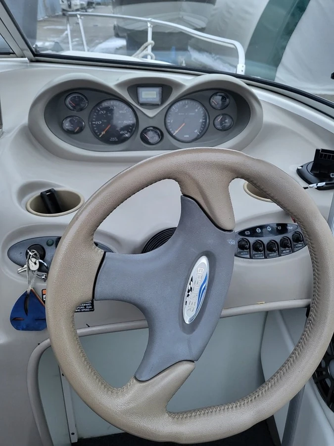 BAYLINER CAPRI 212 — photo 15