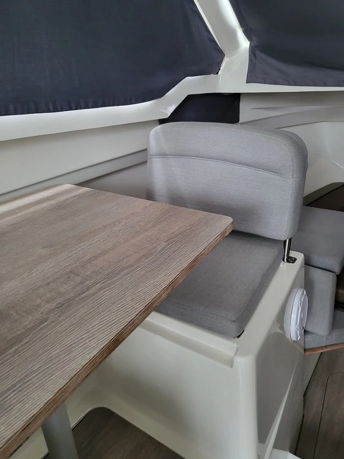 QUICKSILVER ACTIV 675 WEEKEND+ MERCURY F 200 XL — photo 48