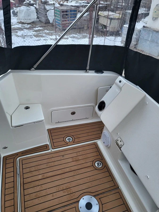 QUICKSILVER ACTIV 675 WEEKEND+ MERCURY F 200 XL — photo 15