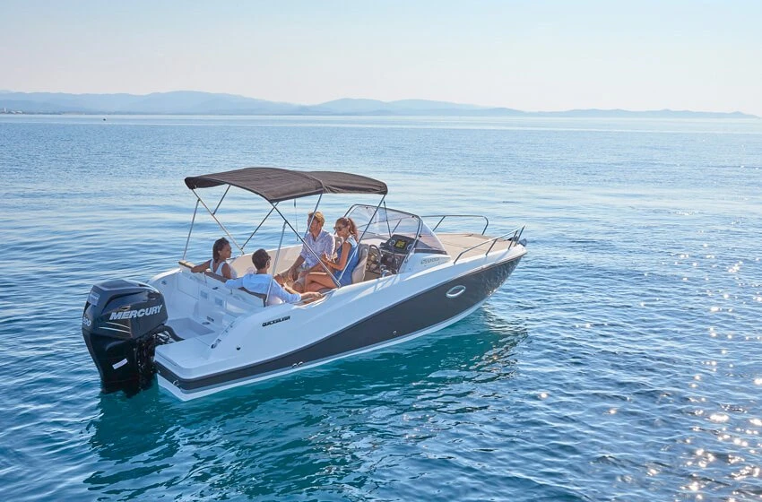 Quicksilver 675 SUNDECK + MERCURY F 200 V6 XL — photo 4
