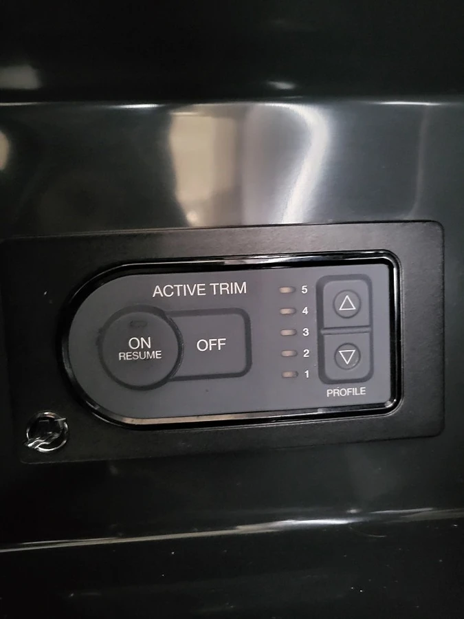 QUICKSILVER ACTIV 675 WEEKEND+ MERCURY F 200 XL — photo 9