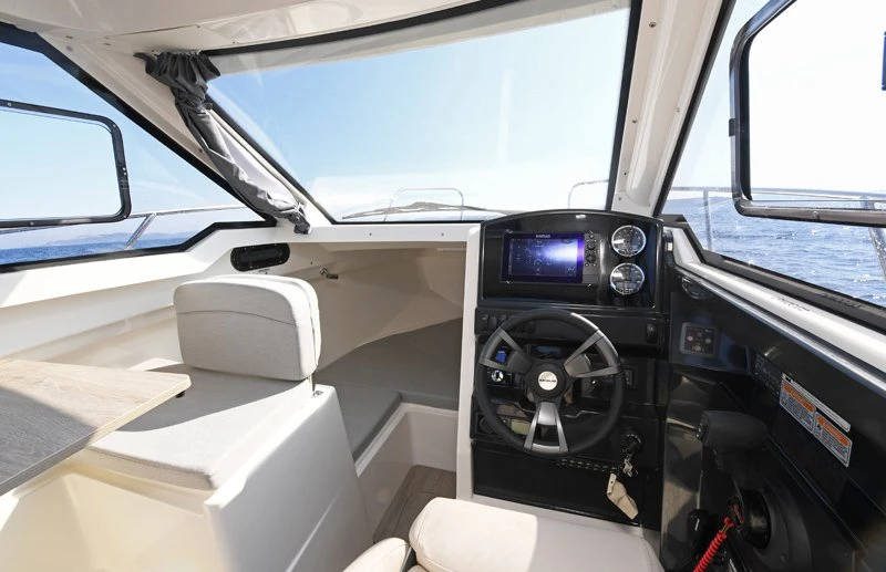 Quicksilver 705 WEEKEND + MERCURY F 225 XL V6 — photo 25