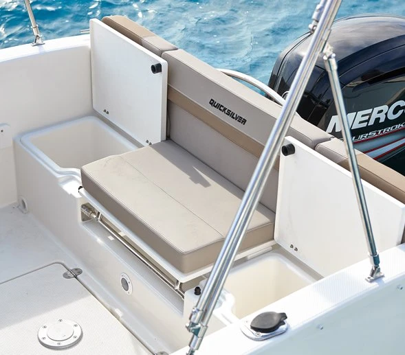UICKSILVER 505 CABIN + MERCURY F 100 ELPT EFI — photo 8