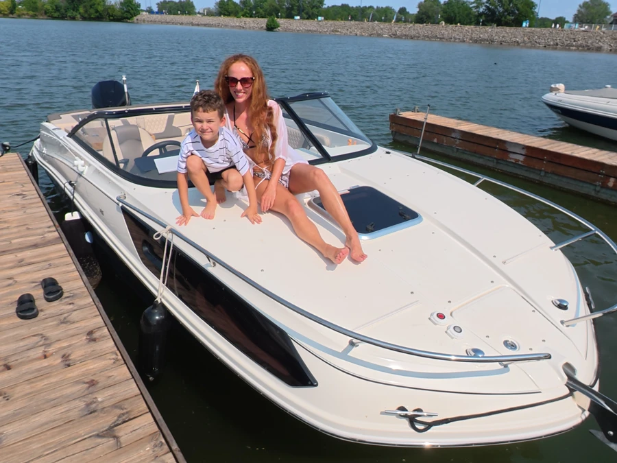 Bayliner VR6 Cuddy 2023 + Brenderup 2500 — photo 5