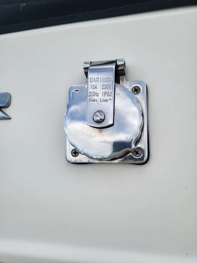 BAYLINER 742 CUDDY — photo 18