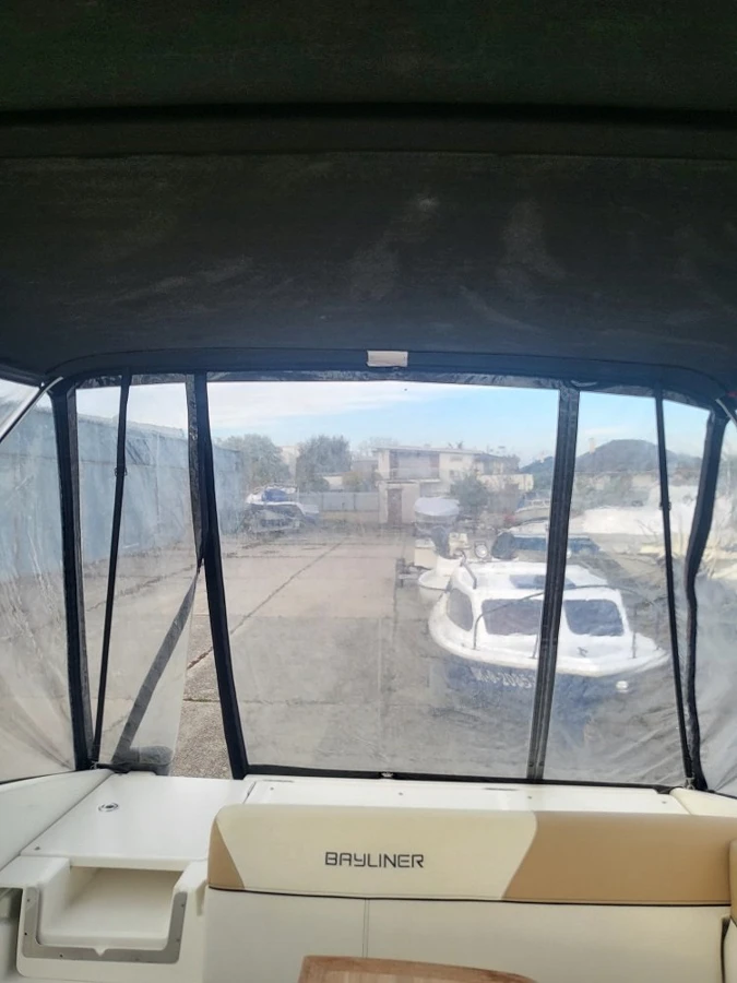 BAYLINER 742 CUDDY — photo 23
