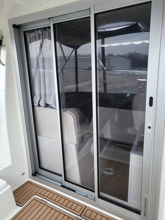 QUICKSILVER ACTIV 675 WEEKEND+ MERCURY F 200 XL — photo 19