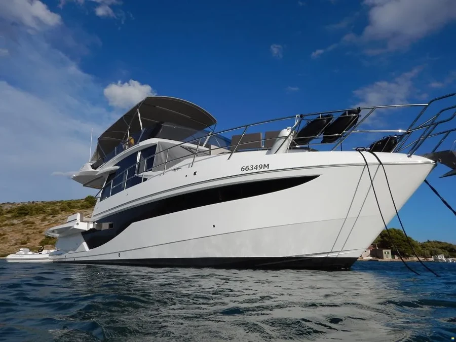 Galeon 460 — photo 2
