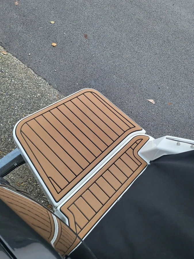 QUICKSILVER ACTIV 675 WEEKEND+ MERCURY F 200 XL — photo 12