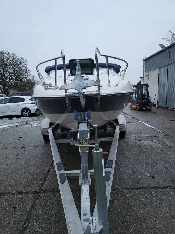 BAYLINER CAPRI 212 — photo 5